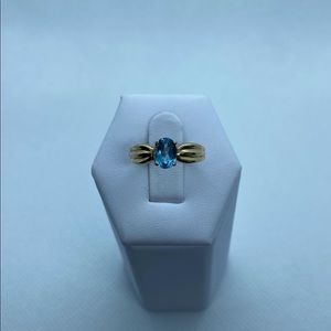 10k blue topaz ring